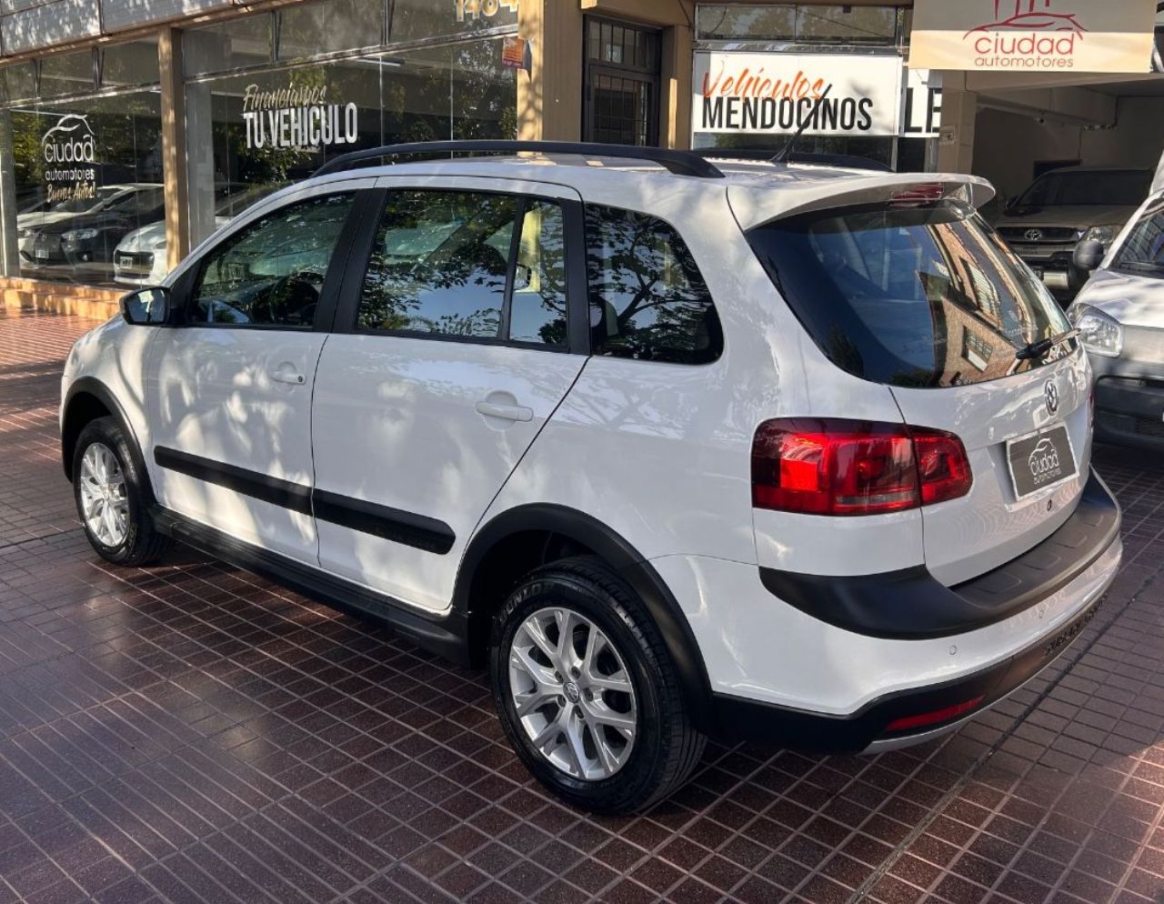 Volkswagen Suran Usado Financiado en Mendoza, deRuedas