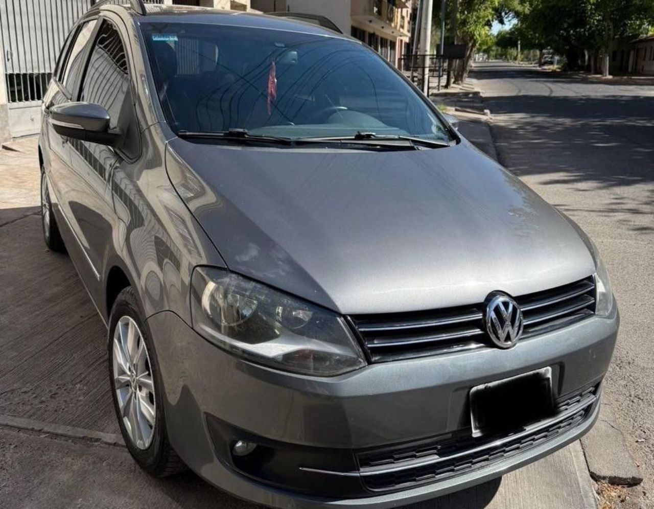 Volkswagen Suran Usado en Mendoza, deRuedas
