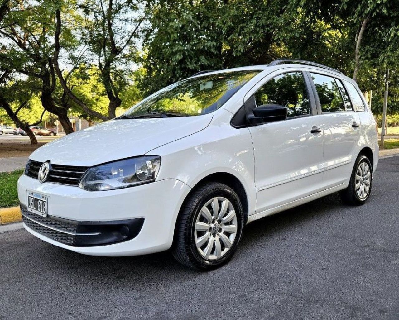 Volkswagen Suran Usado Financiado en Mendoza, deRuedas