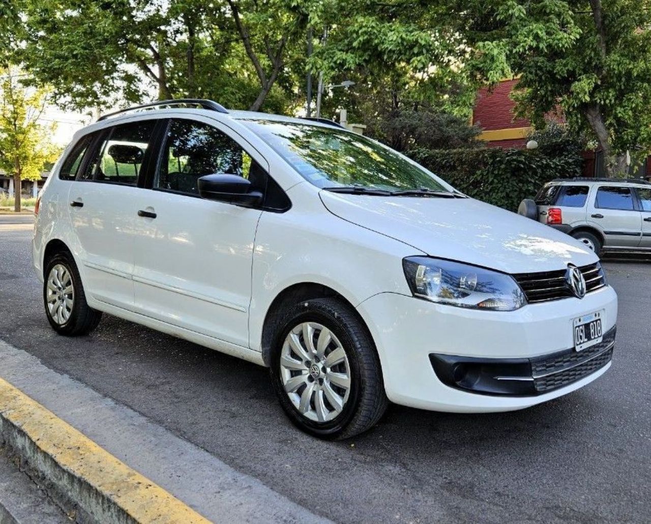Volkswagen Suran Usado Financiado en Mendoza, deRuedas