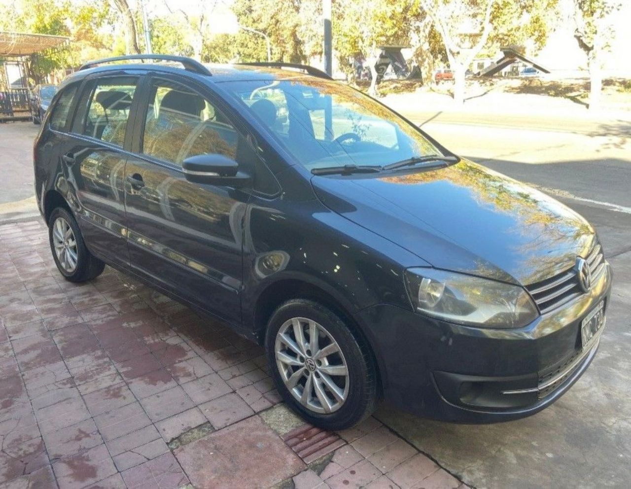 Volkswagen Suran Usado en Mendoza, deRuedas