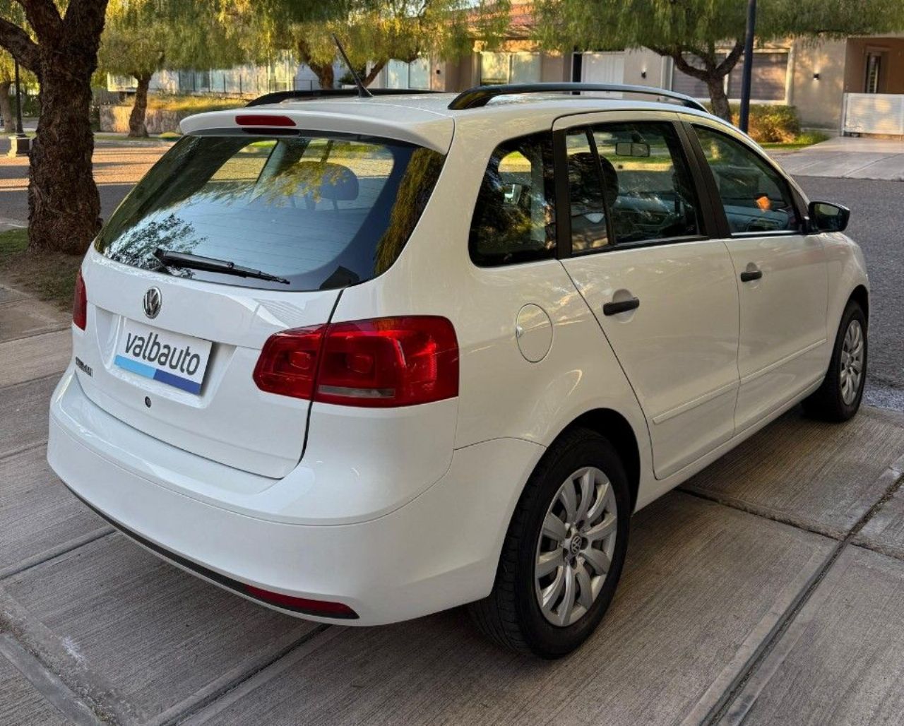 Volkswagen Suran Usado en Mendoza, deRuedas