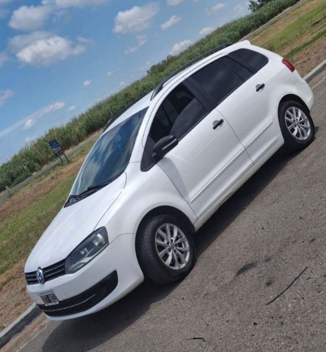 Volkswagen Suran Usado en Mendoza, deRuedas