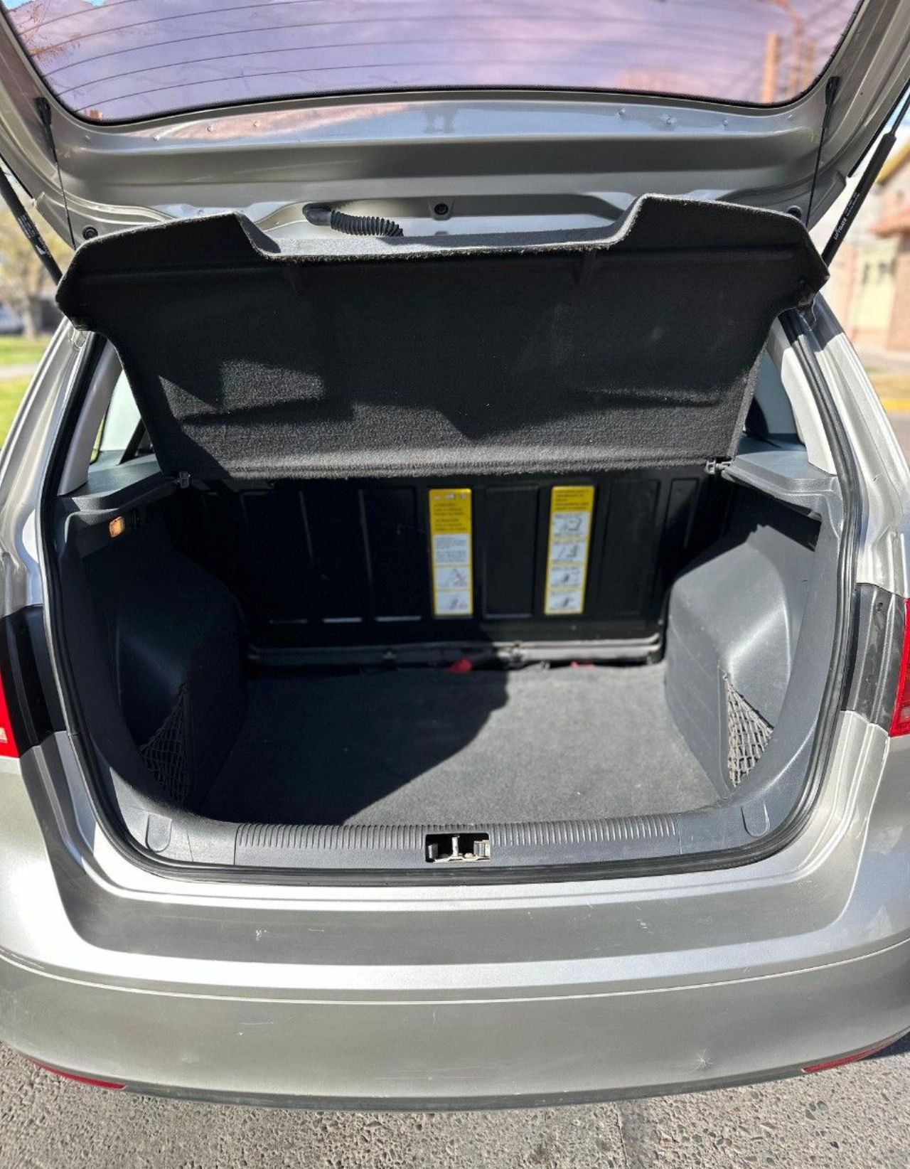 Volkswagen Suran Usado en Mendoza, deRuedas