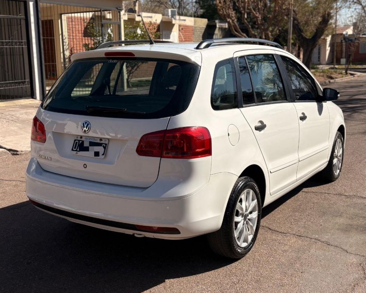 Volkswagen Suran Usado Financiado en Mendoza, deRuedas