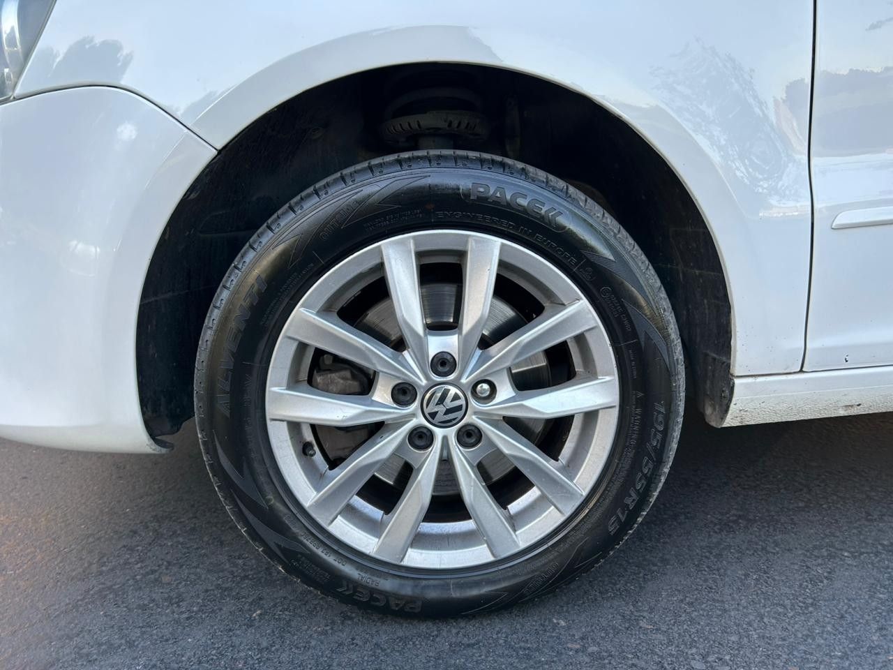 Volkswagen Suran Usado Financiado en Mendoza, deRuedas