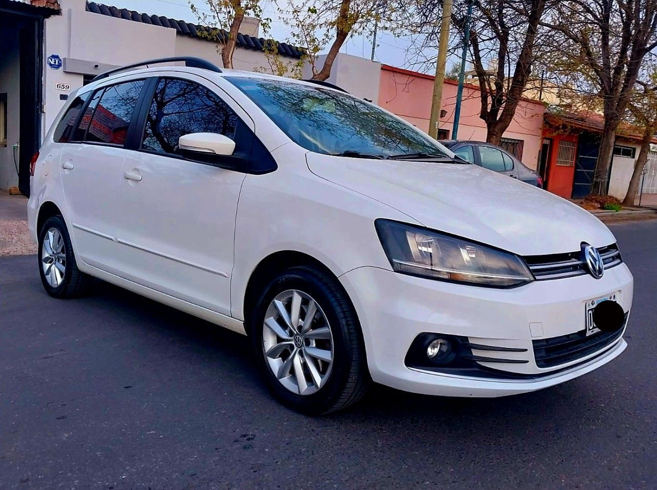 Volkswagen Suran Usado en Mendoza, deRuedas