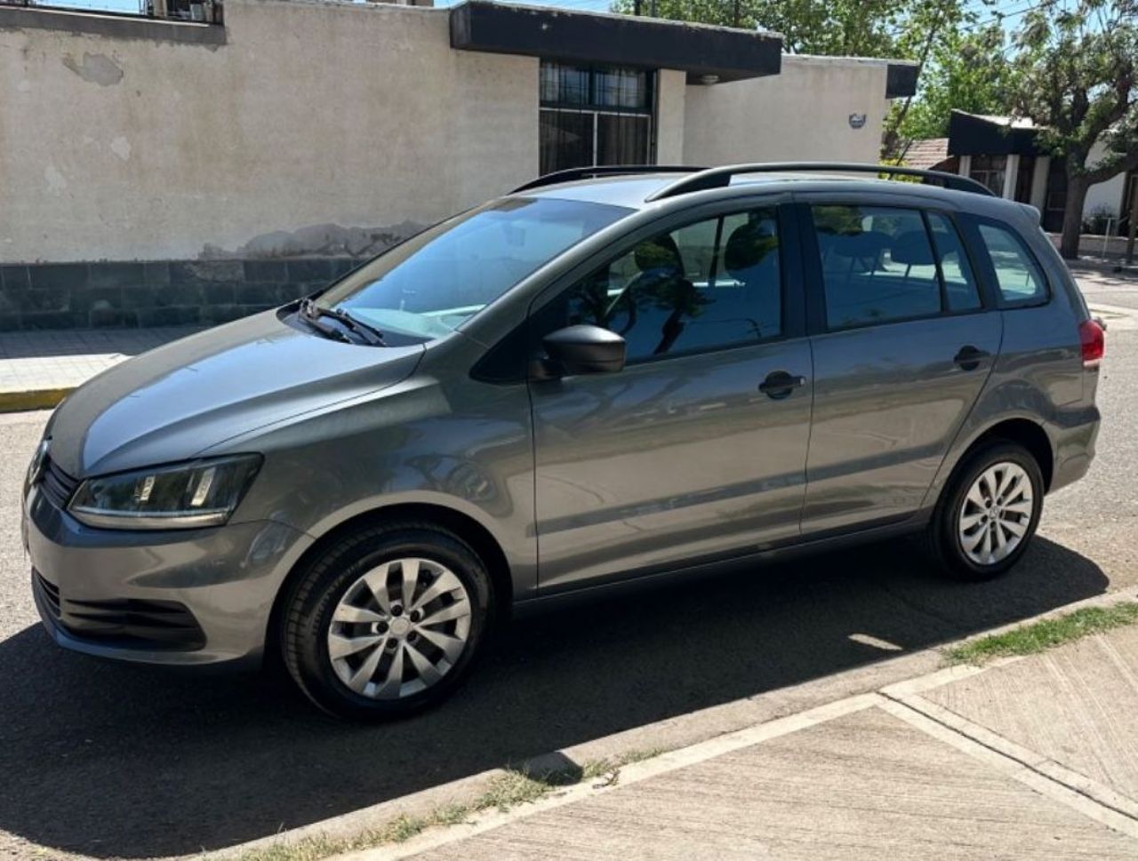 Volkswagen Suran Usado en Mendoza, deRuedas