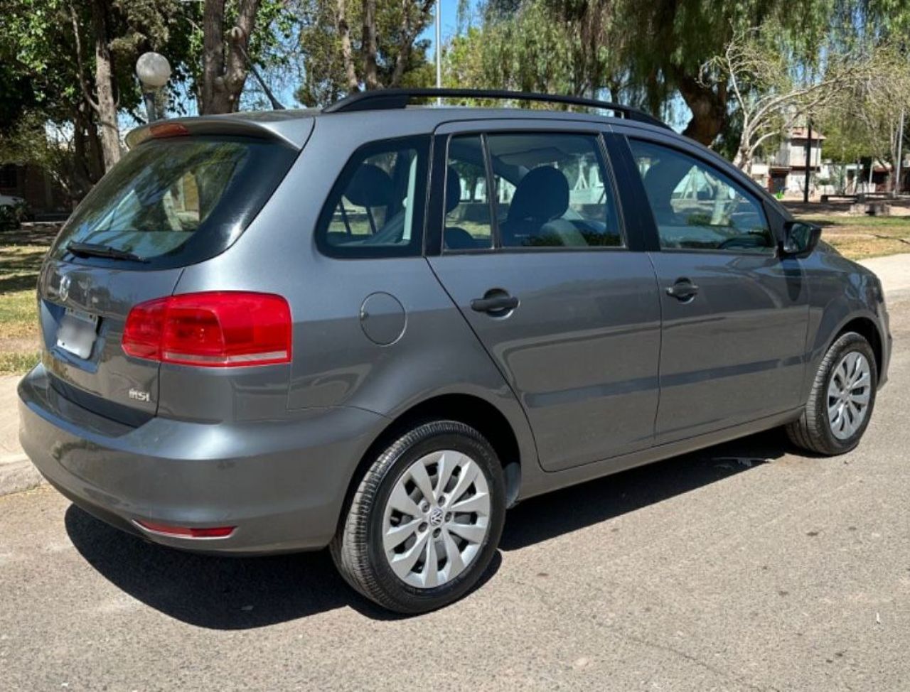 Volkswagen Suran Usado en Mendoza, deRuedas