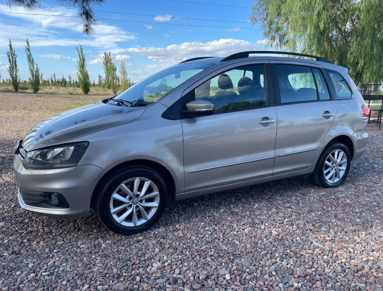 Volkswagen Suran Usado en Mendoza, deRuedas
