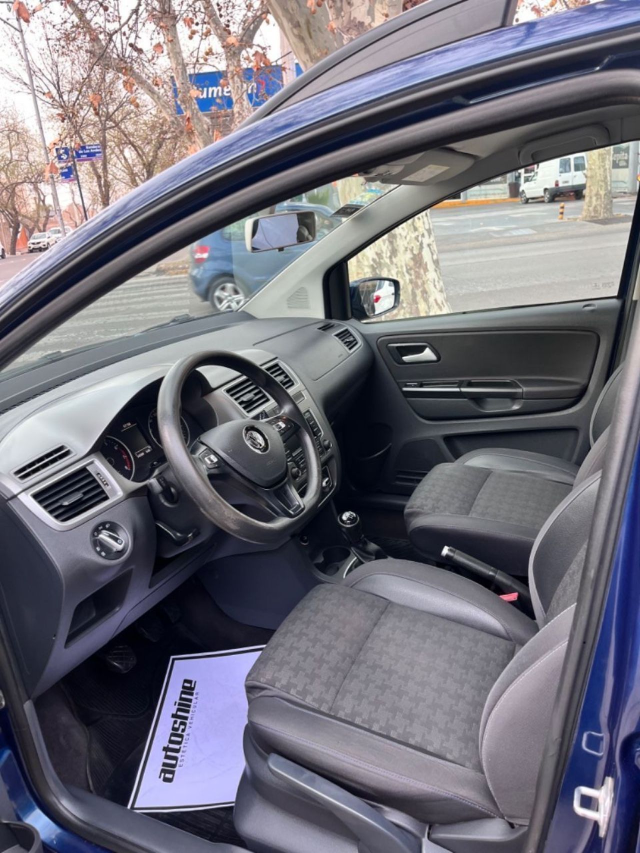 Volkswagen Suran Usado en Mendoza, deRuedas