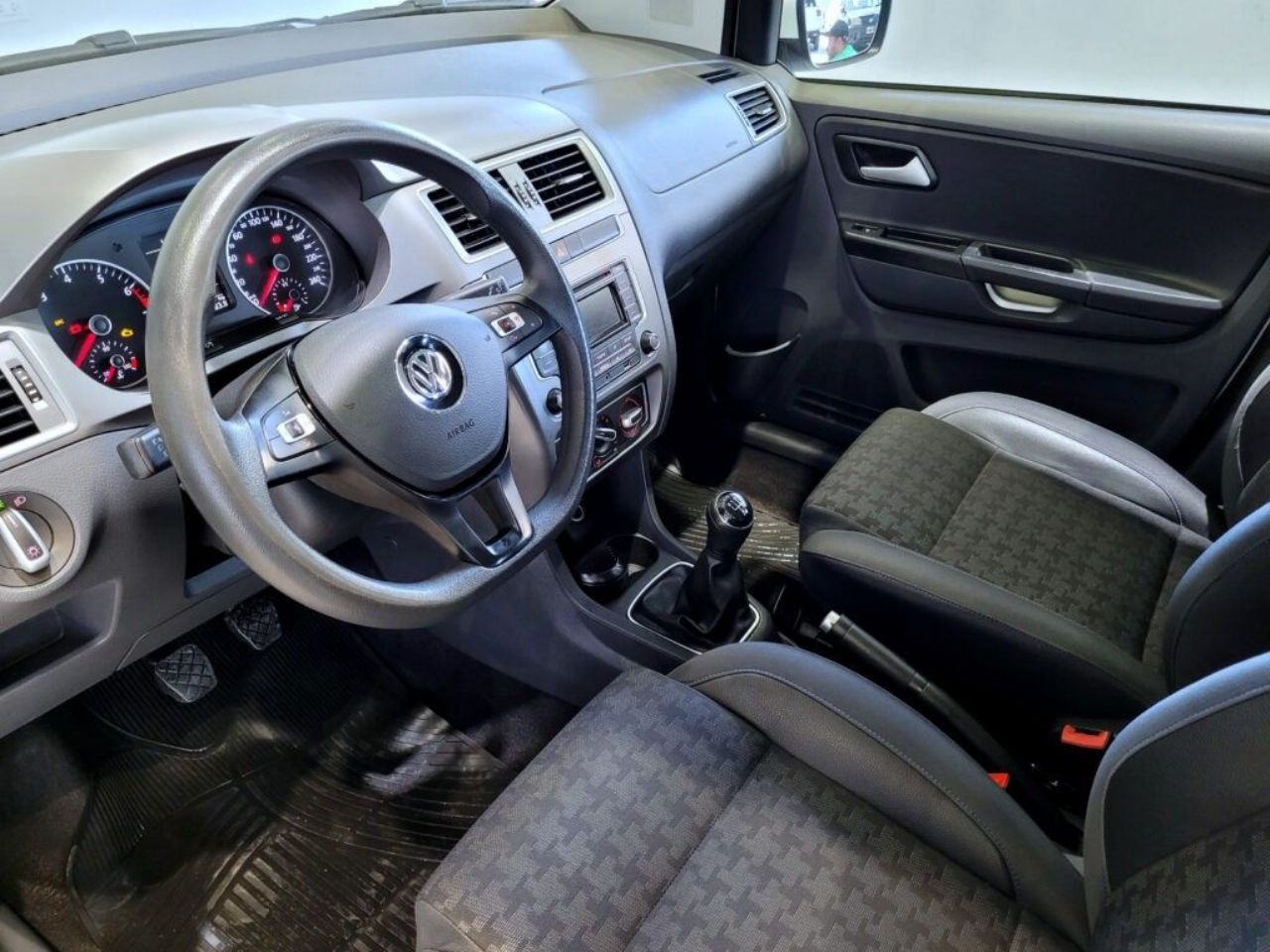 Volkswagen Suran Usado Financiado en Córdoba, deRuedas