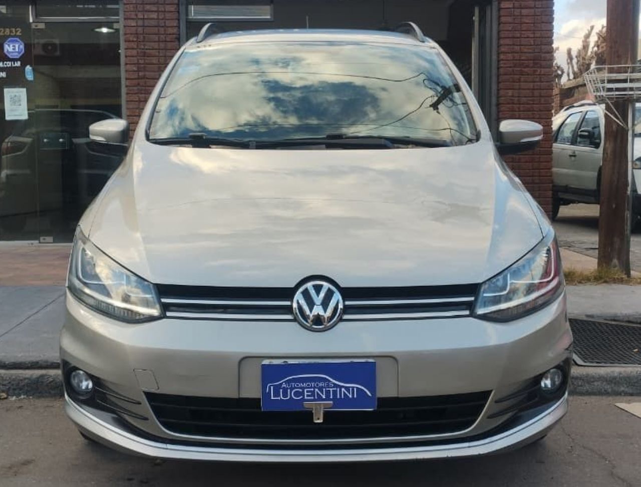 Volkswagen Suran Usado Financiado en Mendoza, deRuedas