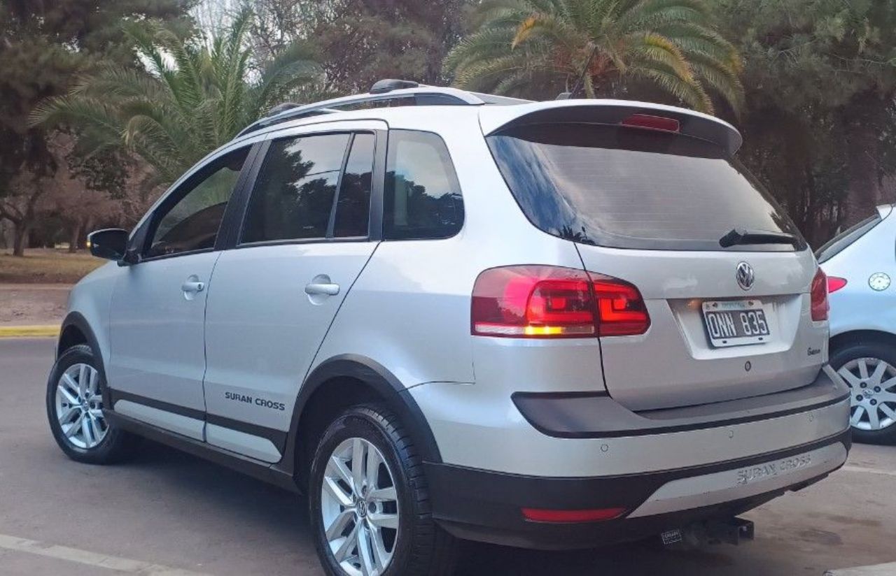 Volkswagen Suran Usado en Mendoza, deRuedas