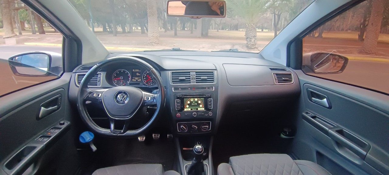 Volkswagen Suran Usado en Mendoza, deRuedas