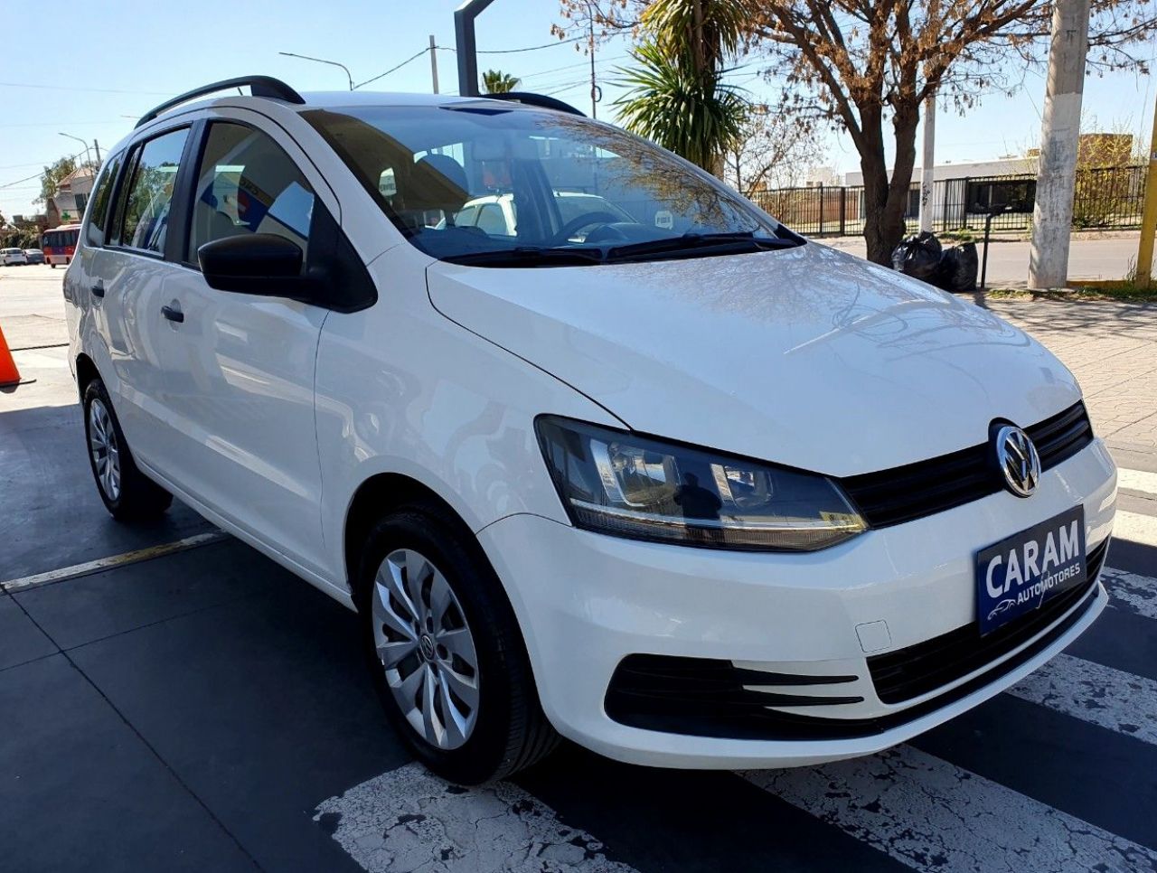 Volkswagen Suran Usado en Mendoza, deRuedas