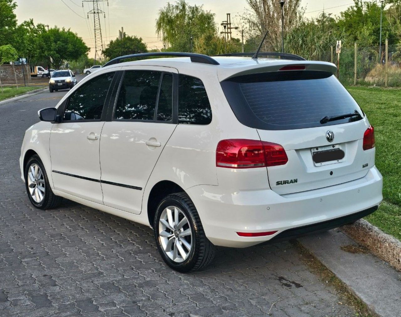 Volkswagen Suran Usado en Mendoza, deRuedas