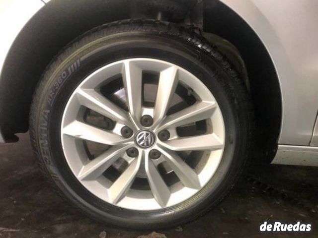 Volkswagen Suran Usado en Mendoza, deRuedas