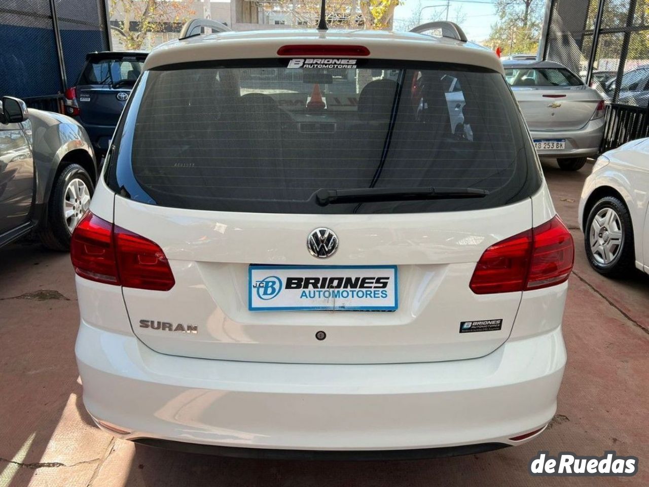 Volkswagen Suran Usado Financiado en Mendoza, deRuedas