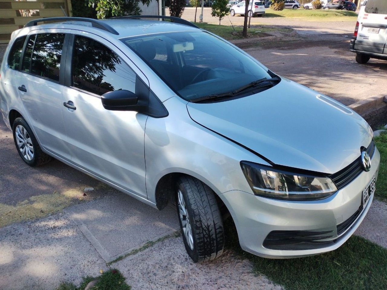 Volkswagen Suran Usado en Mendoza, deRuedas