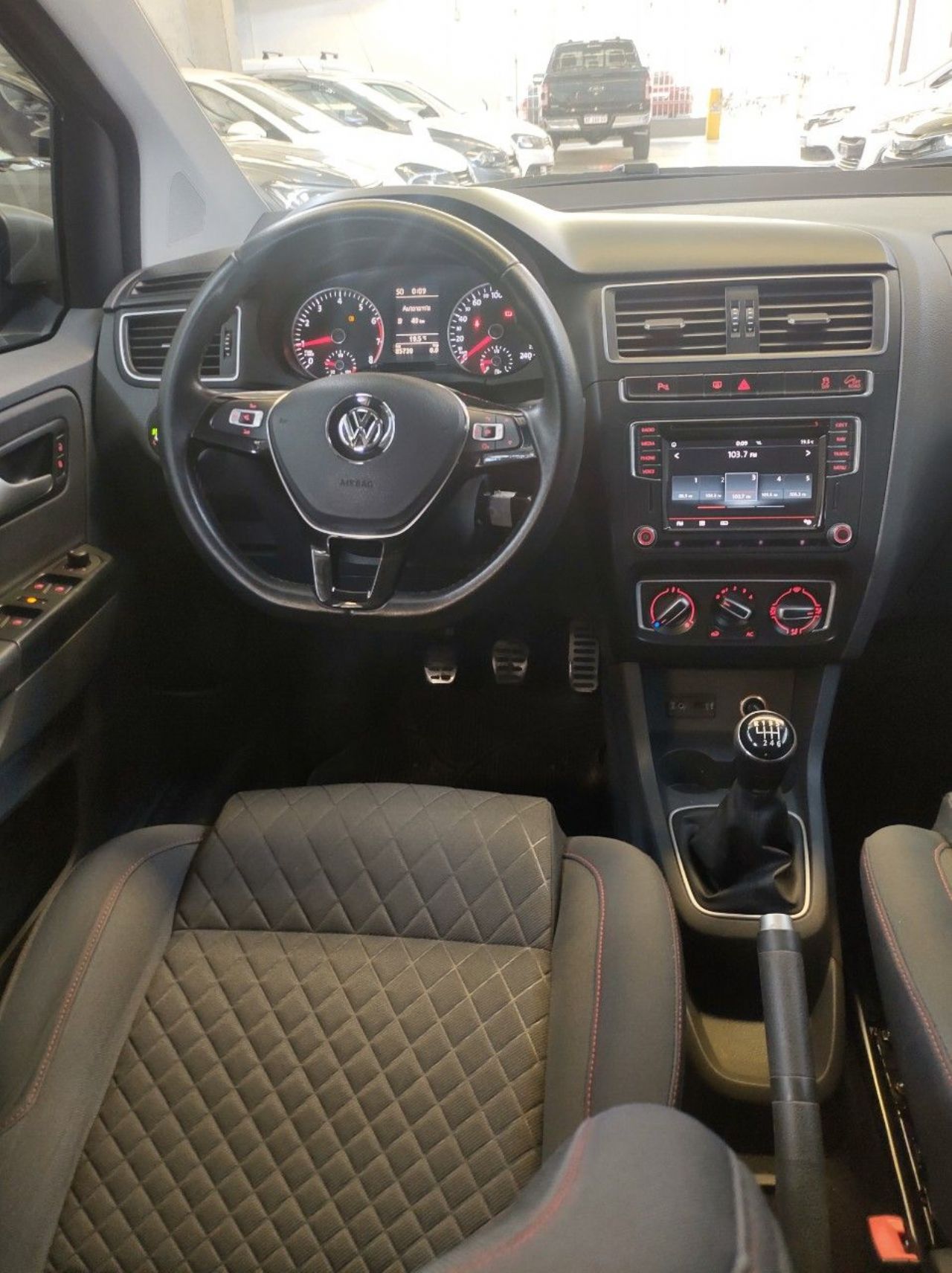 Volkswagen Suran Usado en Mendoza, deRuedas