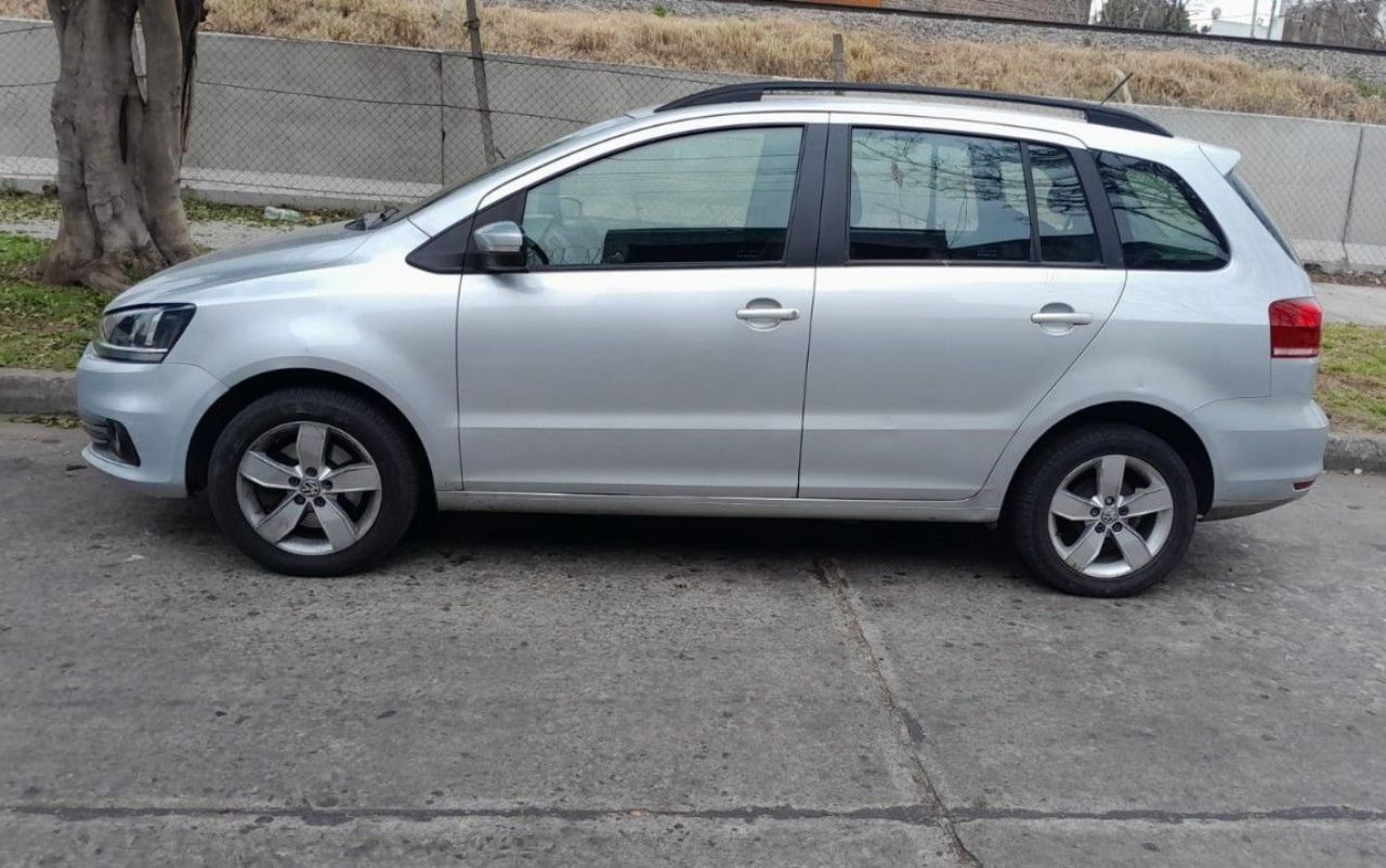 Volkswagen Suran Usado en Buenos Aires, deRuedas