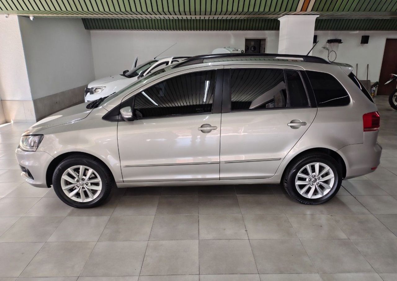 Volkswagen Suran Usado en Mendoza, deRuedas