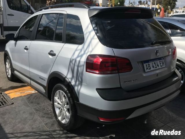 Volkswagen Suran Usado en Mendoza, deRuedas