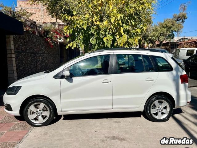 Volkswagen Suran Usado en Mendoza, deRuedas