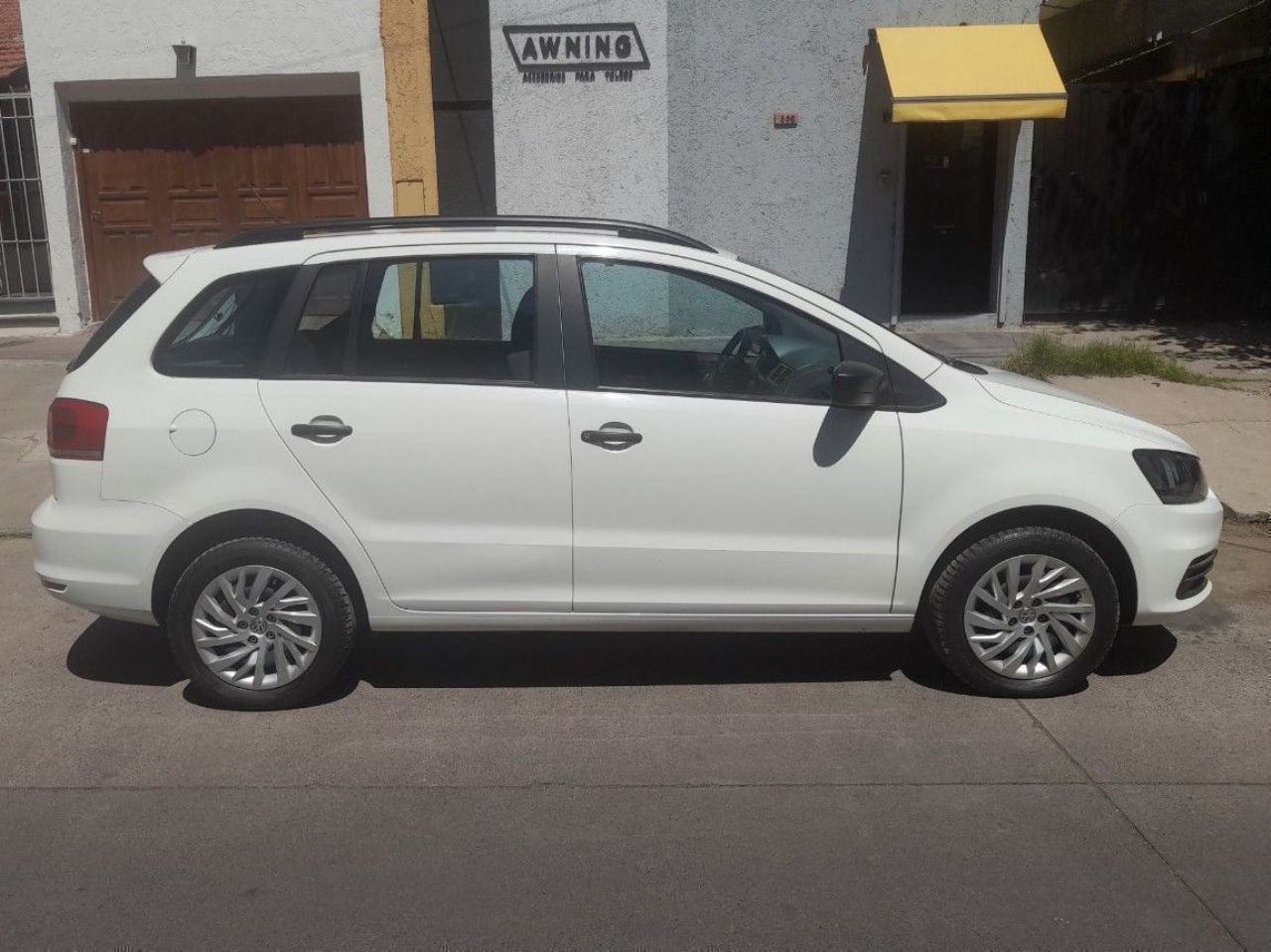 Volkswagen Suran Usado en Mendoza, deRuedas