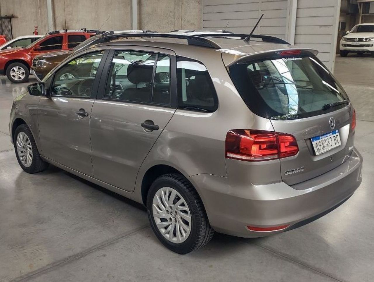 Volkswagen Suran Usado en Mendoza, deRuedas