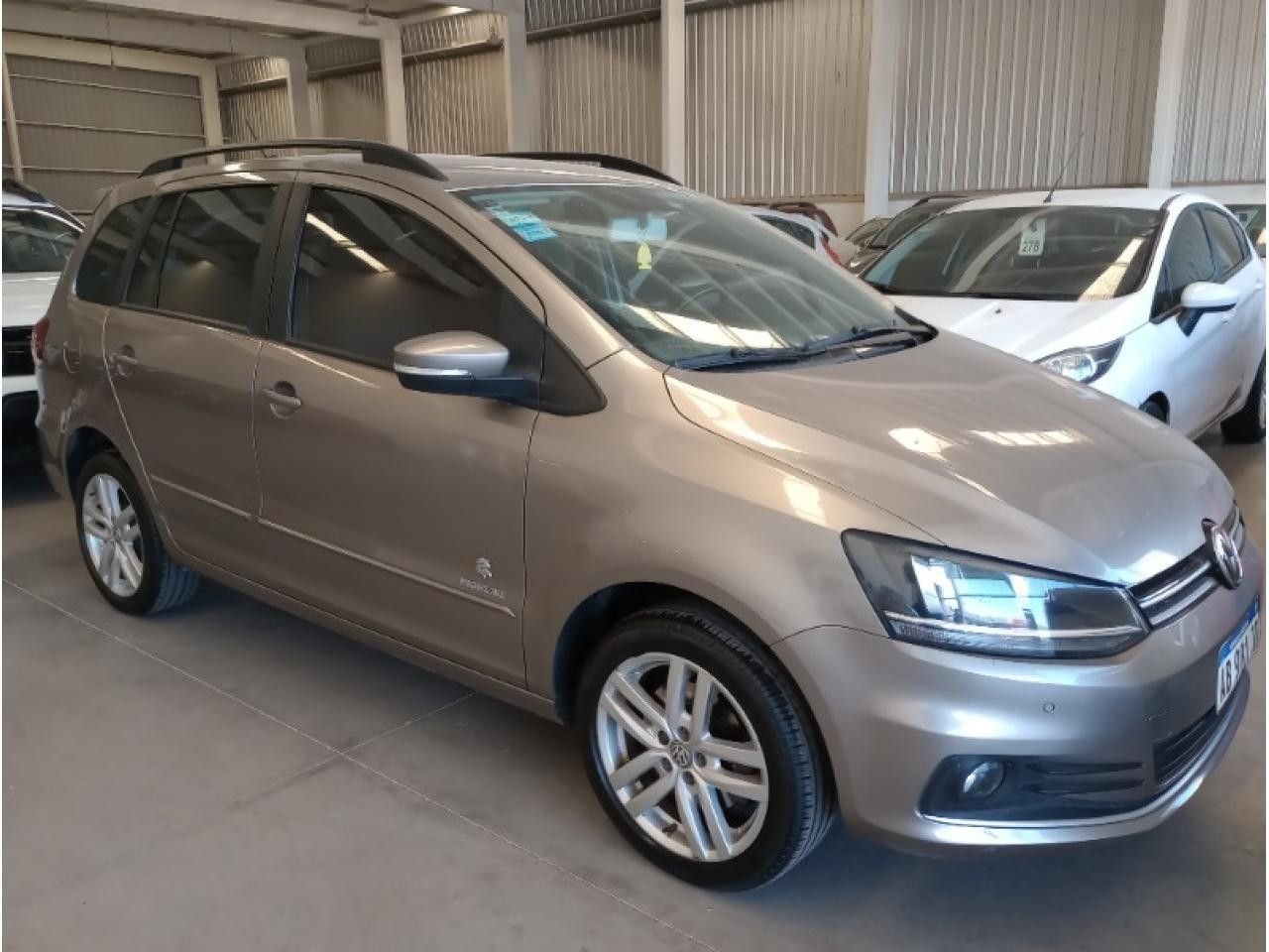 Volkswagen Suran Usado en San Juan, deRuedas