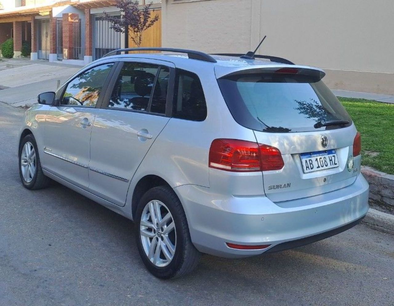 Volkswagen Suran Usado en Mendoza, deRuedas