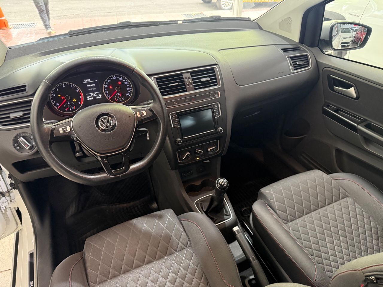 Volkswagen Suran Usado Financiado en Mendoza, deRuedas