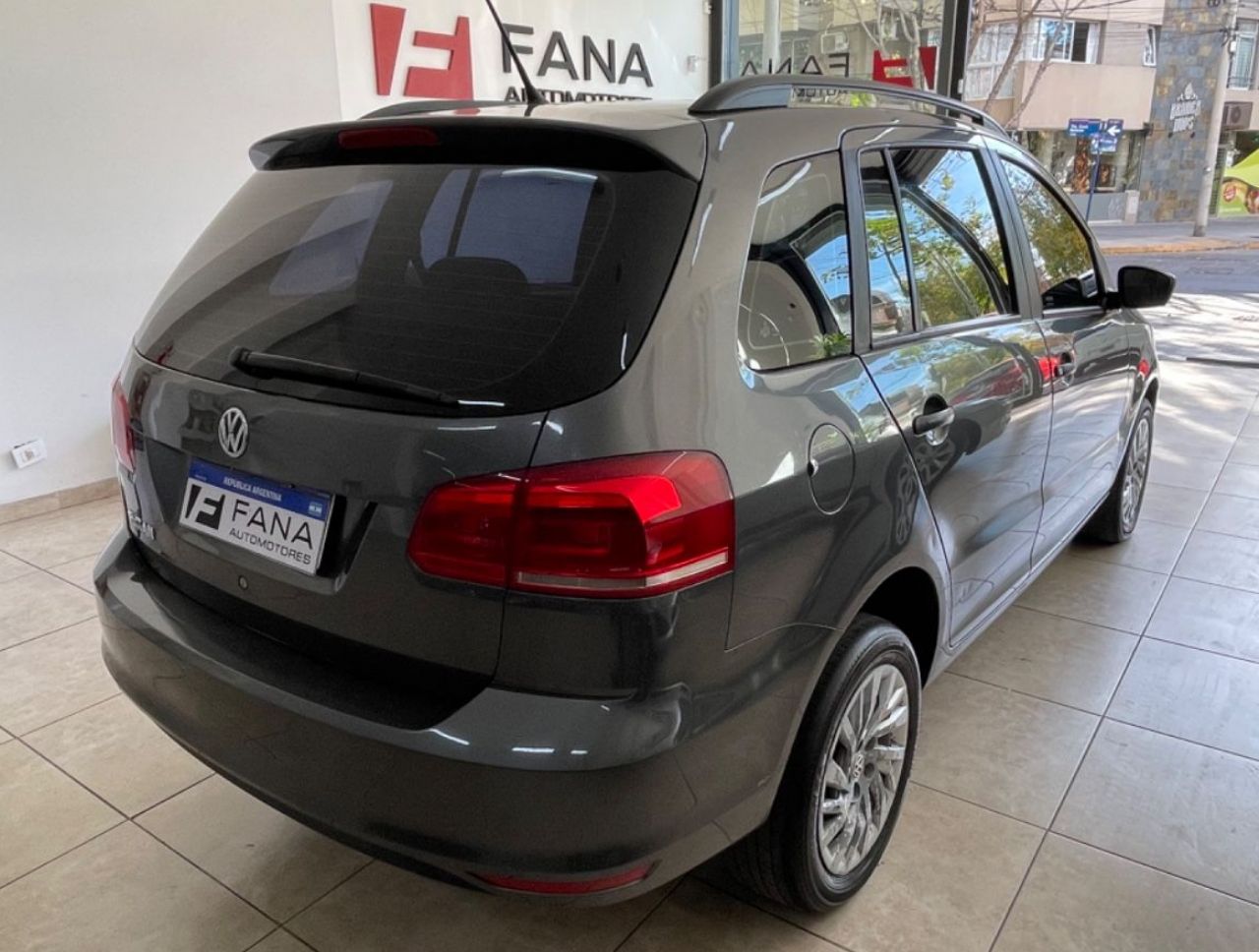 Volkswagen Suran Usado Financiado en Mendoza, deRuedas