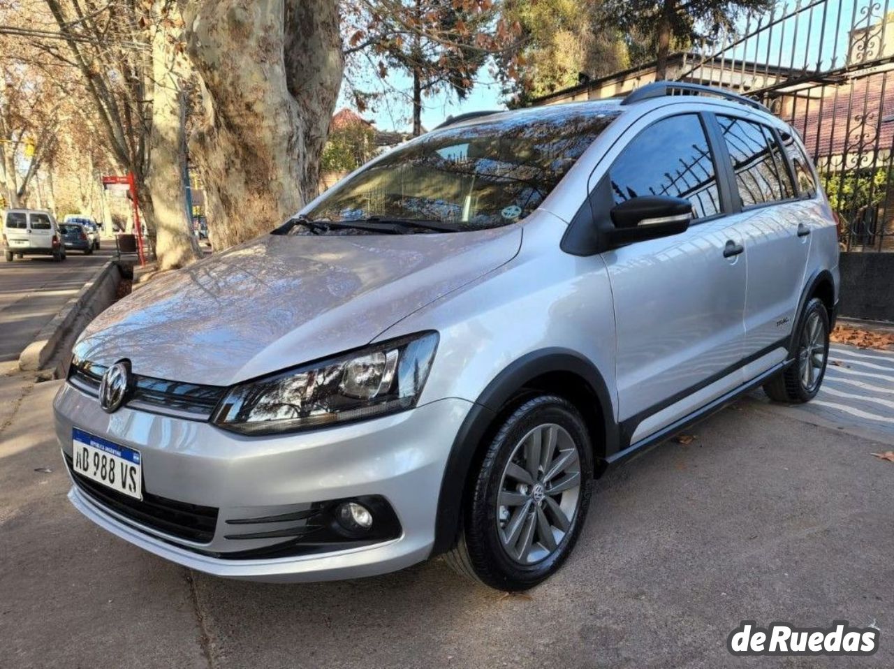 Volkswagen Suran Usado en Mendoza, deRuedas