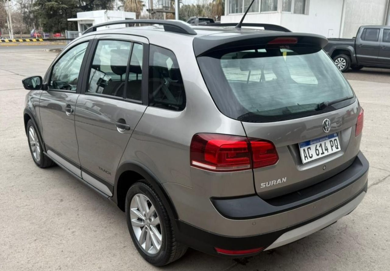Volkswagen Suran Usado en Mendoza, deRuedas