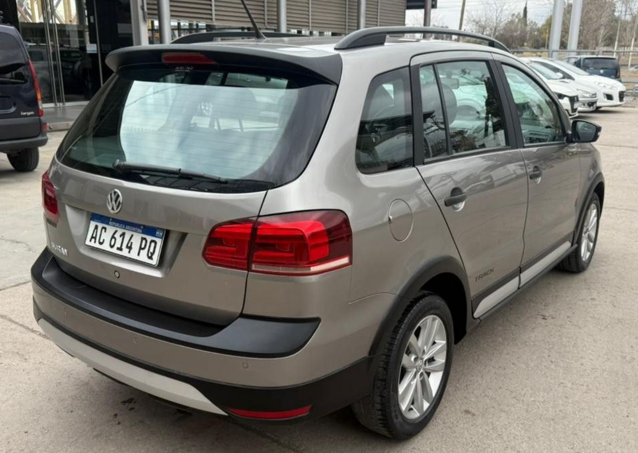 Volkswagen Suran Usado en Mendoza, deRuedas