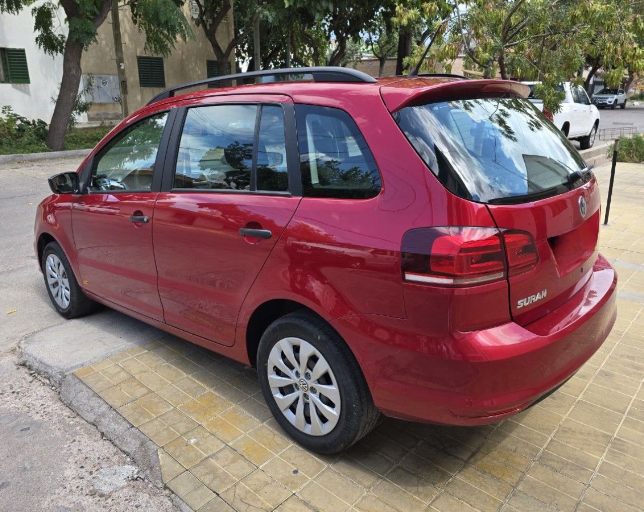 Volkswagen Suran Usado Financiado en Mendoza, deRuedas