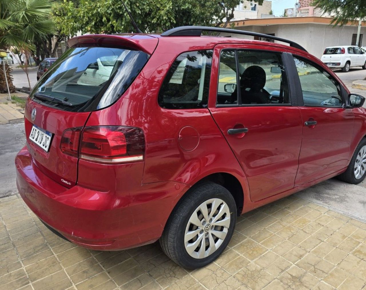 Volkswagen Suran Usado Financiado en Mendoza, deRuedas