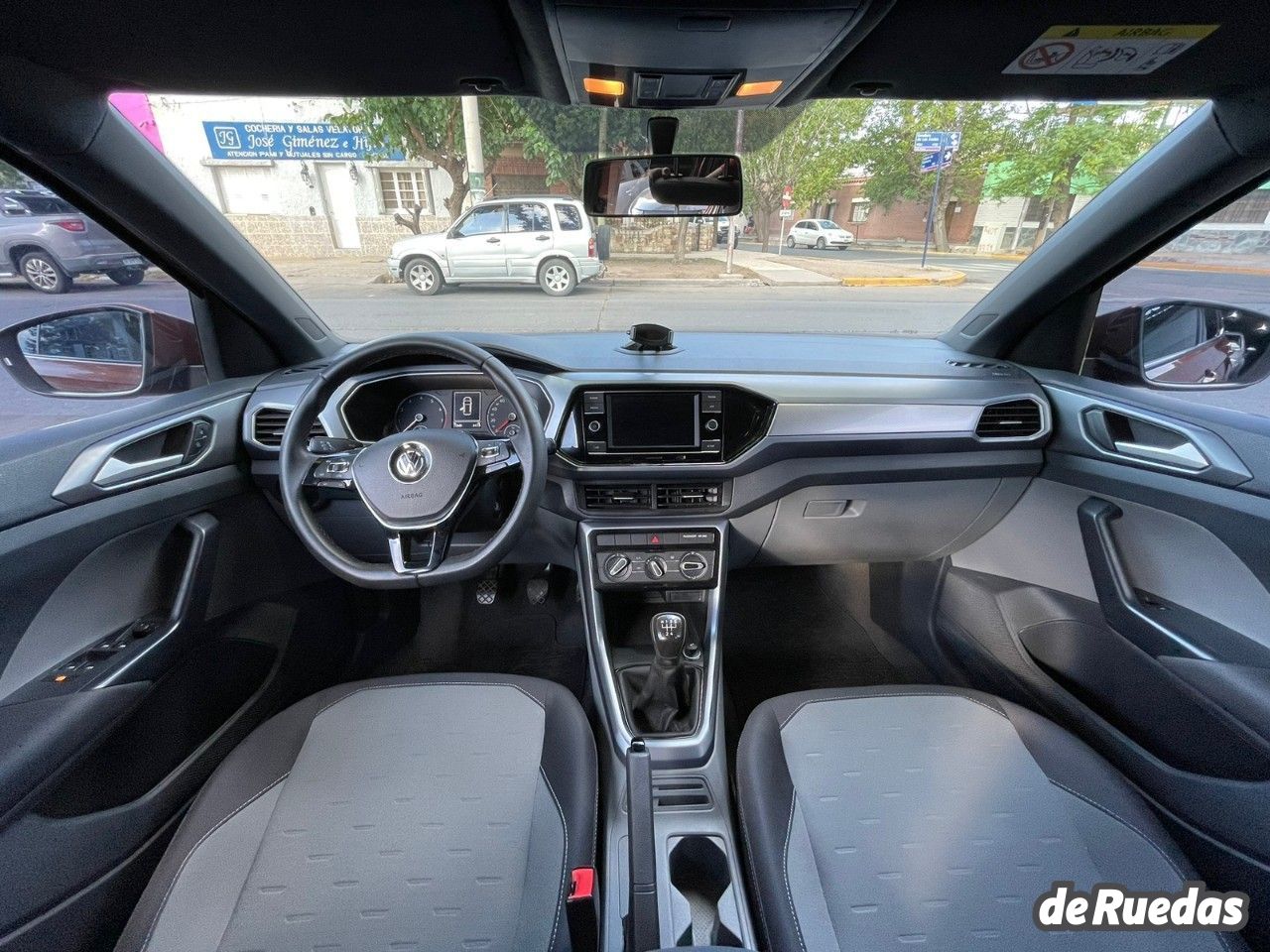 Volkswagen T-Cross Usado en Mendoza, deRuedas