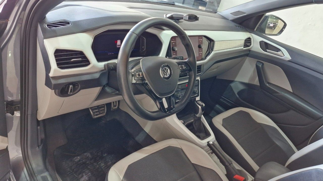 Volkswagen T-Cross Usado Financiado en Mendoza, deRuedas