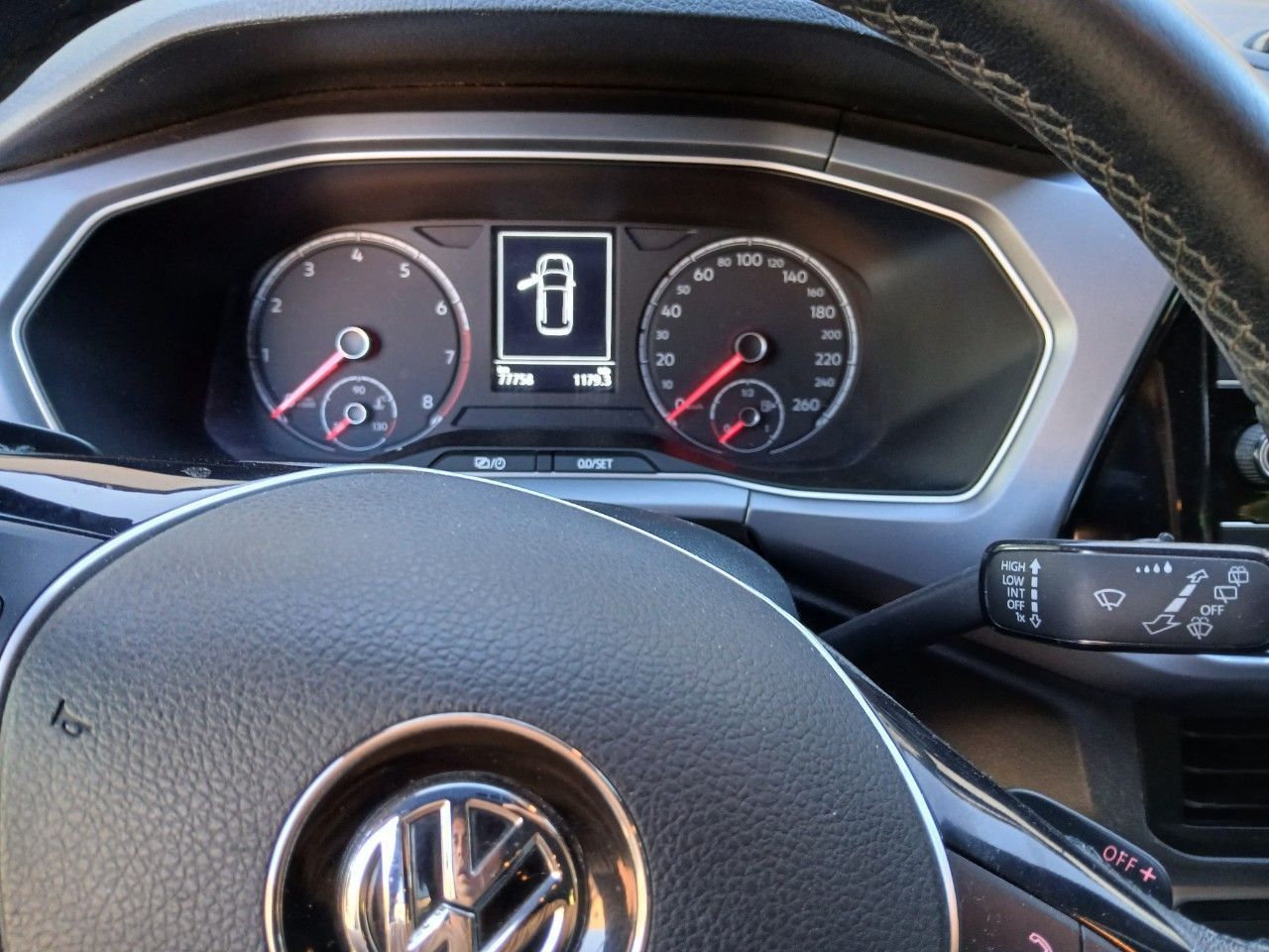 Volkswagen T-Cross Usado en Mendoza, deRuedas