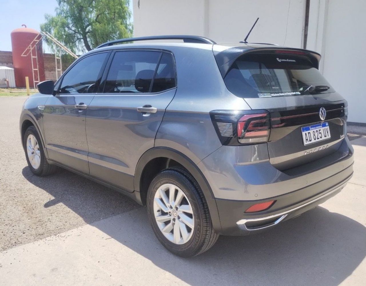 Volkswagen T-Cross Usado en Mendoza, deRuedas