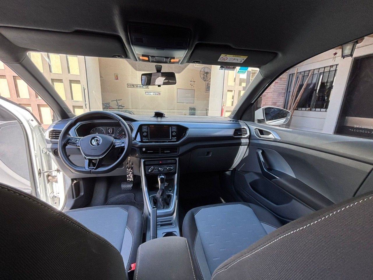Volkswagen T-Cross Usado en Mendoza, deRuedas