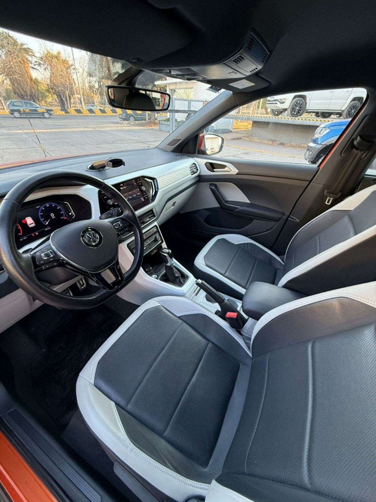 Volkswagen T-Cross Usado en Mendoza, deRuedas