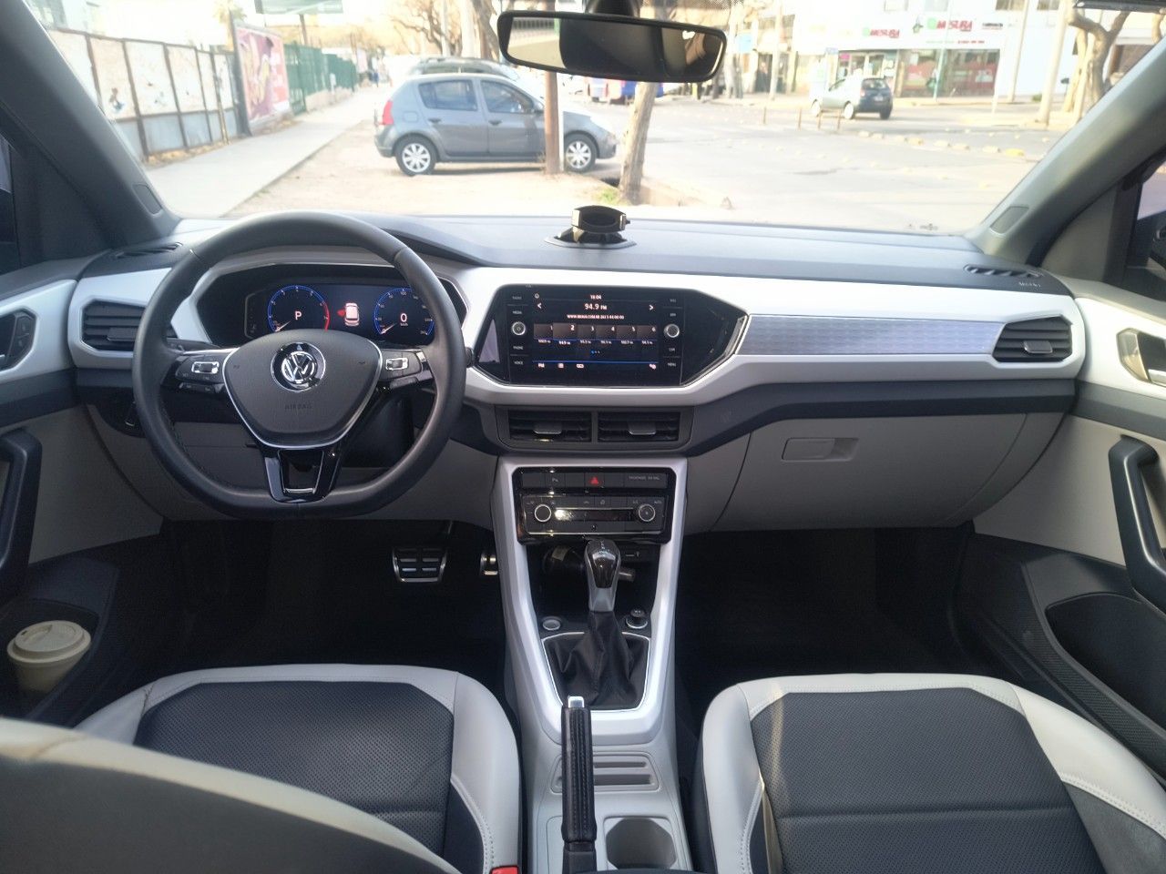 Volkswagen T-Cross Usado Financiado en Mendoza, deRuedas