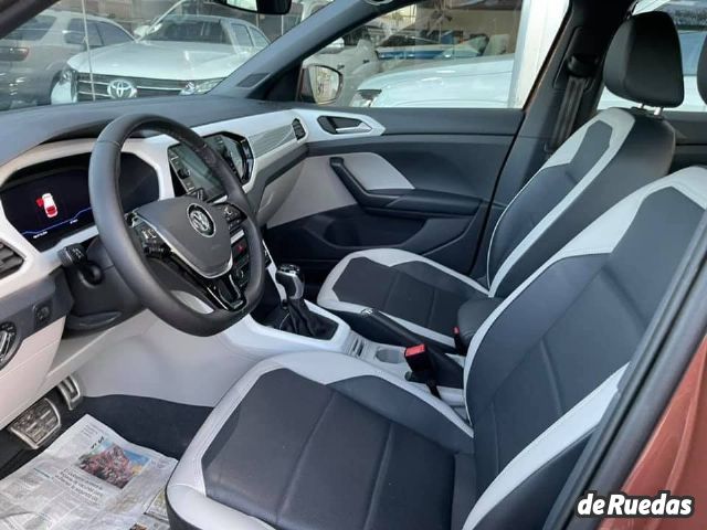 Volkswagen T-Cross Usado en San Juan, deRuedas