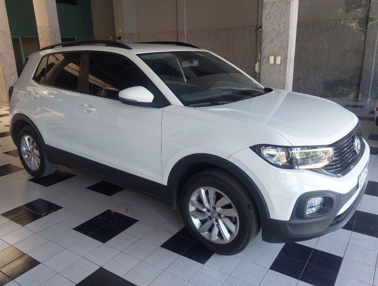 Volkswagen T-Cross Usado en Mendoza, deRuedas