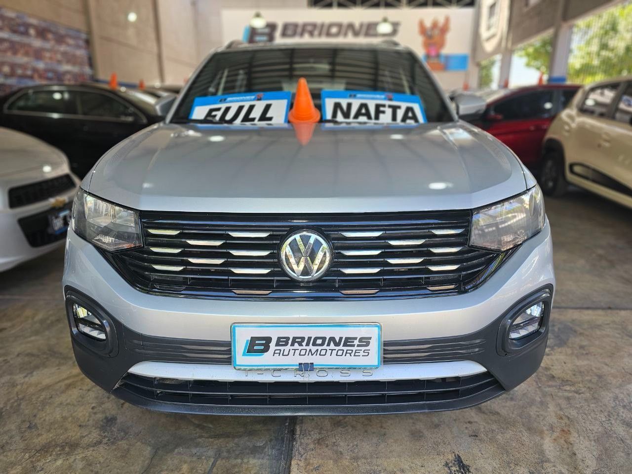 Volkswagen T-Cross Usado en Mendoza, deRuedas